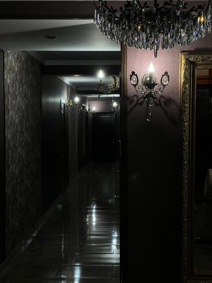 Гостевой Дом Siella Hotel Sukhumi Bagian luar foto